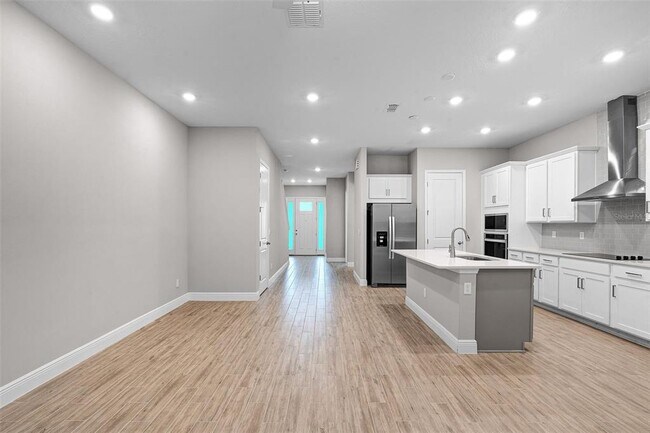 Building Photo - 6477 Cyrils Dr