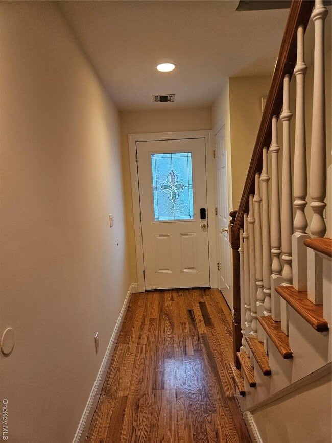 Building Photo - 11A 16th St