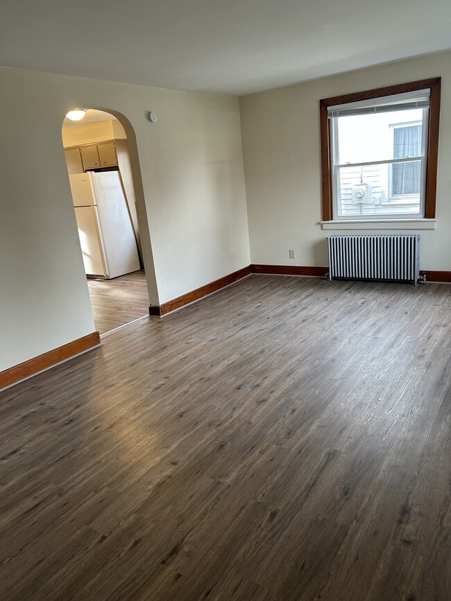 Foto del edificio - 113 N Franklin St