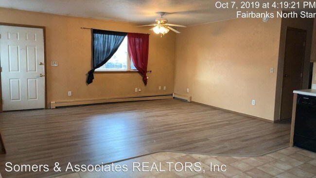 Building Photo - 1414 28th Ave