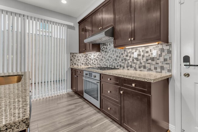 Photo - 76 Evening Sun House