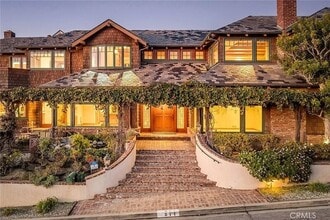 Building Photo - 811 6th St