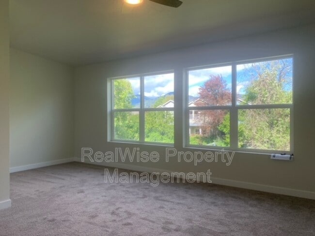 Building Photo - 1184 Fruitdale Dr