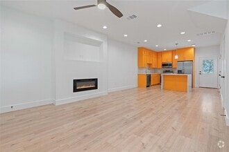 Building Photo - 124 S Mockingbird Cir