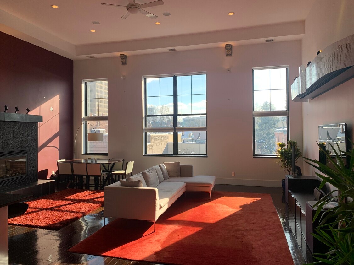 Foto principal - 303 Cambridge St