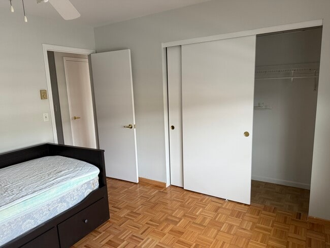 Foto del edificio - 80 Mountain Ct