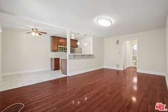 Building Photo - 1220 N Ogden Dr