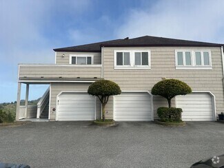 Building Photo - 671 Pointe Pacific Dr