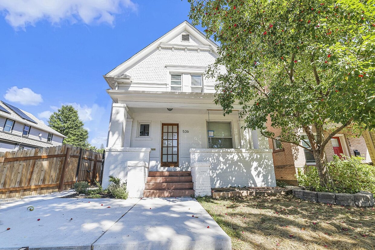 Stylish Governors' Park 1 bed/1 bath apartment near Cherry Creek Trail - Stylish Governors' Park 1 bed/1 bath apartment near Cherry Creek Trail