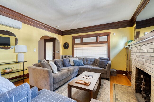 Foto del edificio - 2034 NE Flanders St