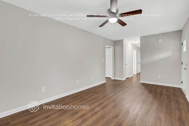 Foto del edificio - 8116 Collier St SW