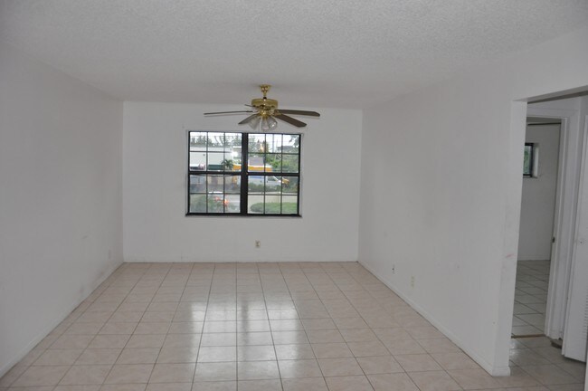 Foto del edificio - 2355 Linton Ridge Cir