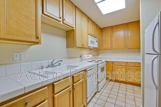 Foto del edificio - 2160 Santa Cruz Ave