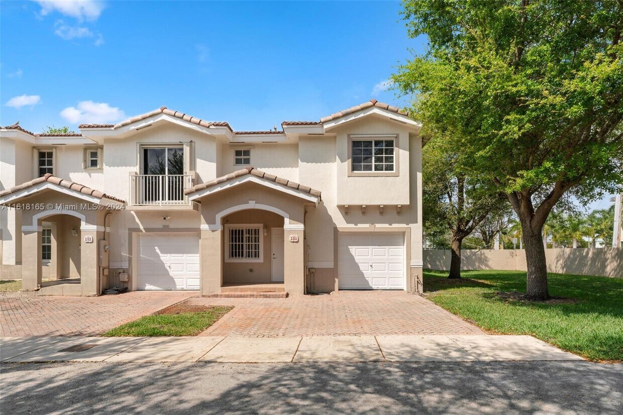 Primary Photo - 14170 SW 260th St