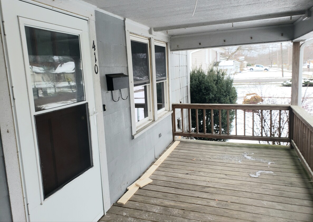 Primary Photo - 410 Highland Avenue