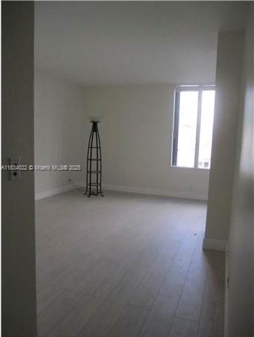 Foto del edificio - 520 Brickell Key Dr