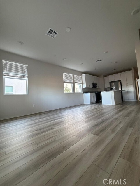 Foto del edificio - 216 Lockhart Wy
