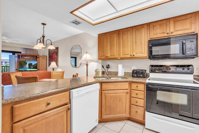 Building Photo - 600 Neapolitan Way