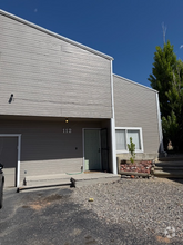 Building Photo - 112 Anna Ct