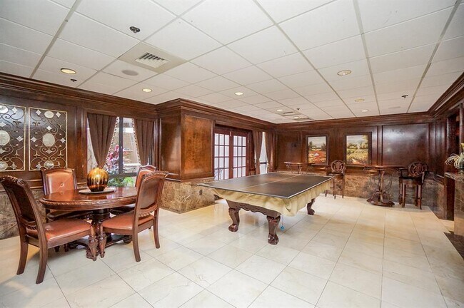 Foto del edificio - 3525 Sage Rd