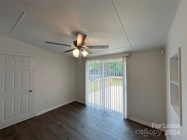 Building Photo - 3709 Topsfield Rd