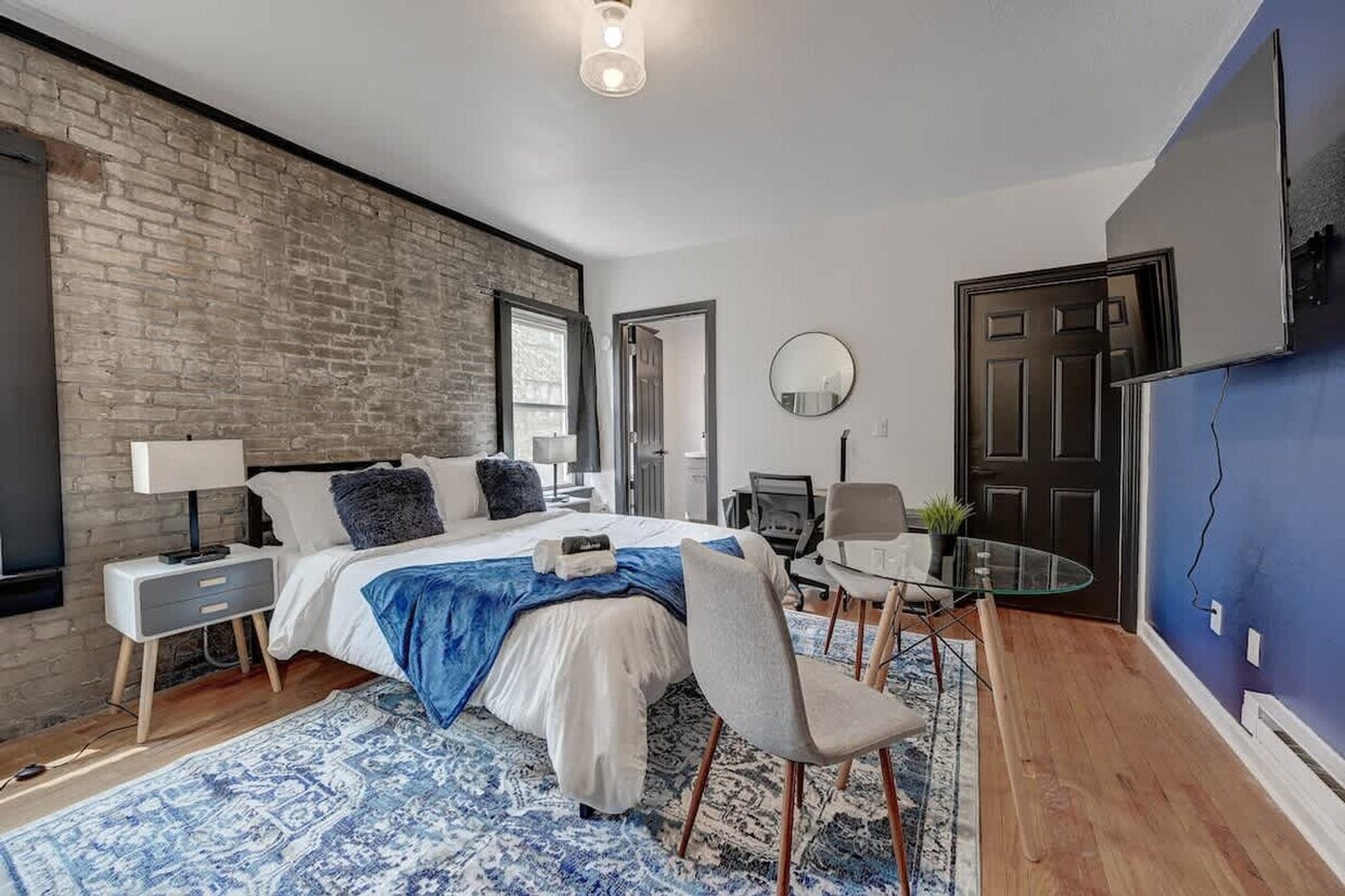 Foto principal - 1927 N Prospect Ave