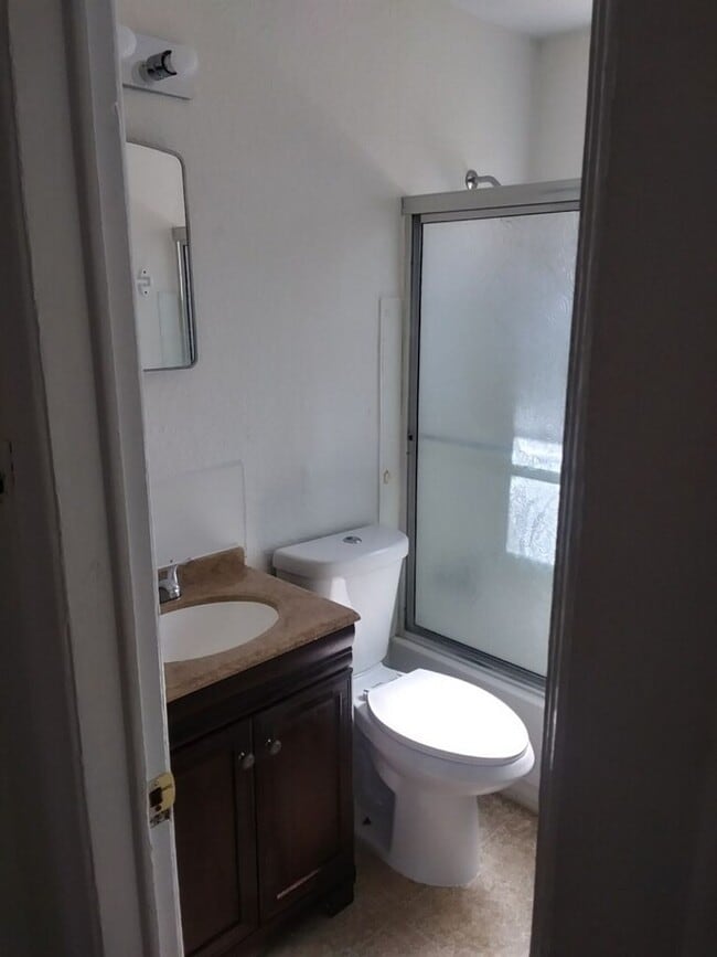 Foto del edificio - Gorgeous 2 bedroom ready to move in