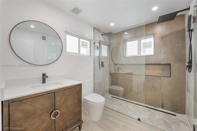 Foto del edificio - 1654 SW 18th Ave