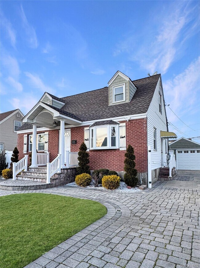 Foto del edificio - 741 Salem Rd