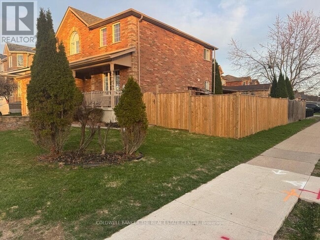 Building Photo - 229 Sproule Dr