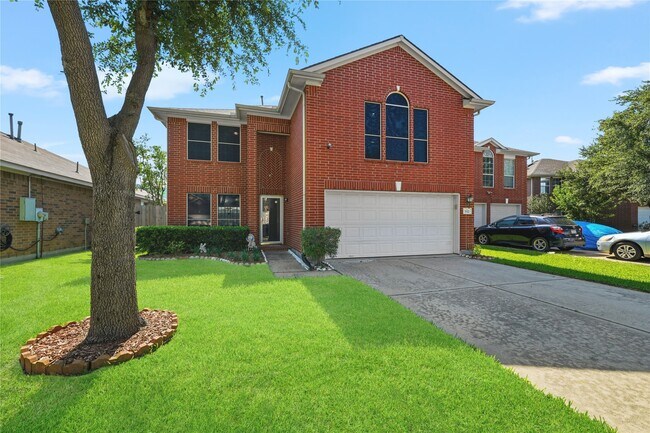 Foto del edificio - 7027 Waveland Dr