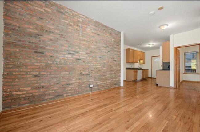 Foto del edificio - Spacious 2-Bedroom, 2-Bath Condo AVAILABLE NOW