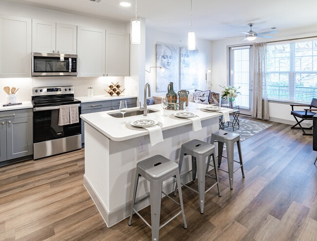 Building Photo - Make Your Move – Get a Month Free