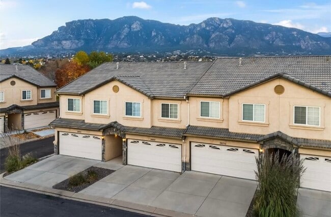 Photo - 3884 Packers Point Townhome