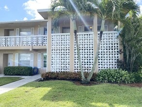 Building Photo - 2480 Juniper Dr