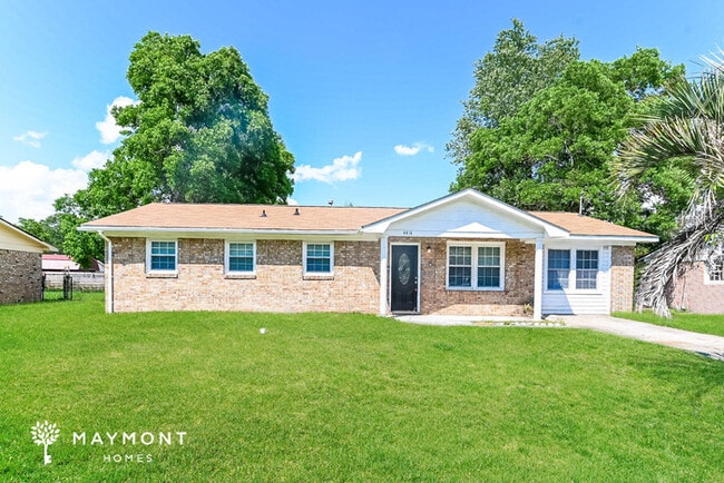 Building Photo - 4414 Farmwood St