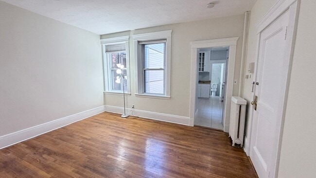 Photo - 15 Parkman St Apartment