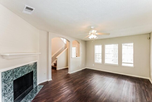 Foto del edificio - 4606 Serenity Trail