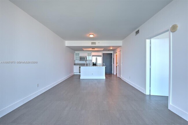 Foto del edificio - 888 Biscayne Blvd