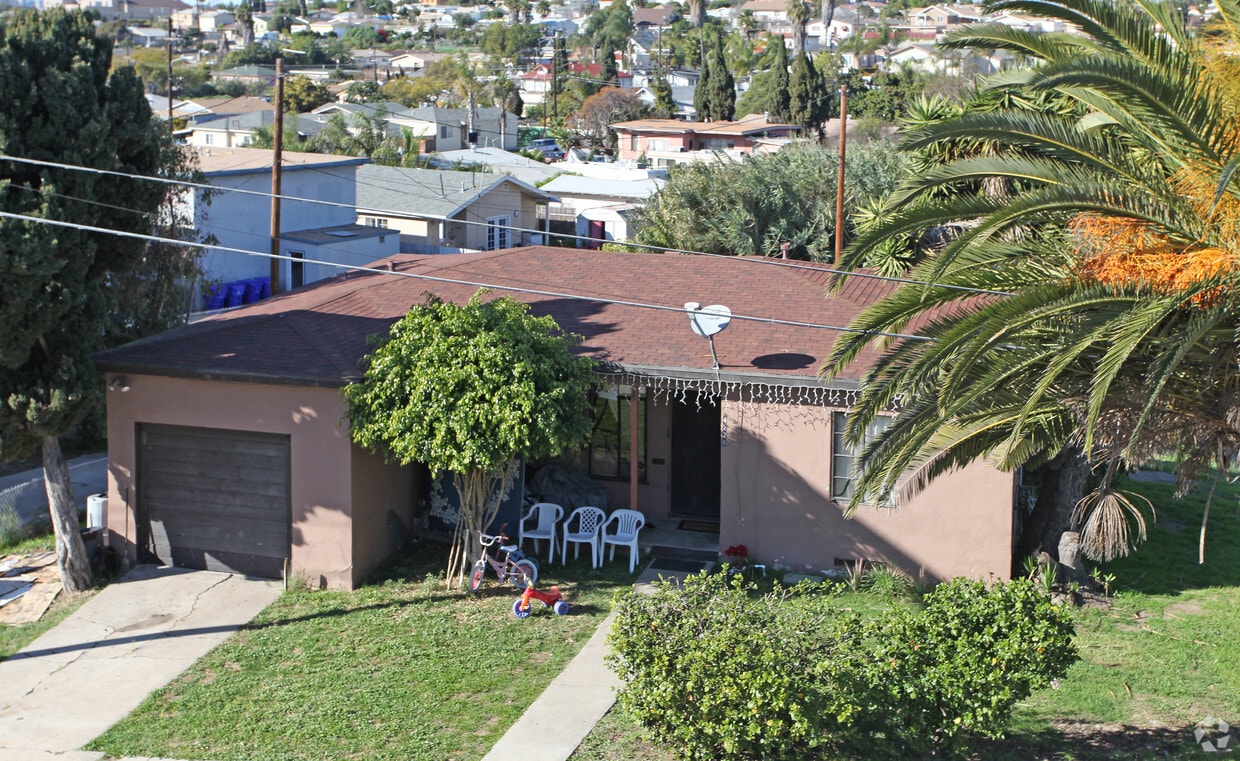 42264228 Division St, San Diego, CA 92113 42264228 Division St San