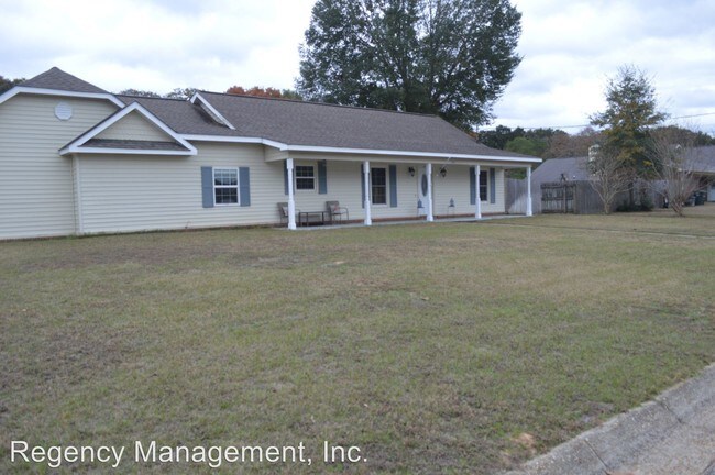 Building Photo - 4 br, 2 bath House - 102 North Woodlawn