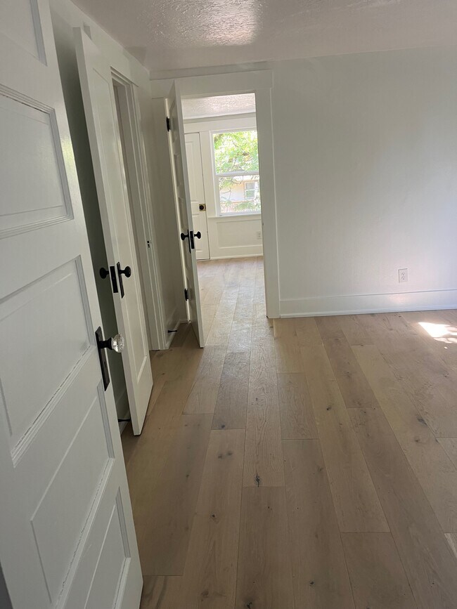 Foto del edificio - 638 NE Prescott St