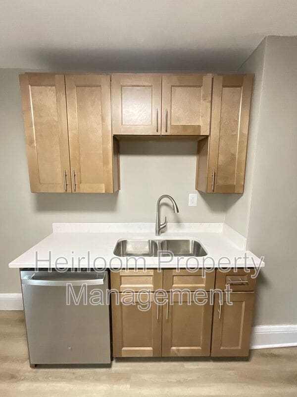 Foto del edificio - 601 Woodland Ave