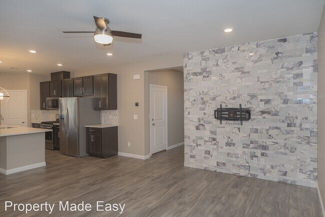 Building Photo - 4 br, 3 bath House - 829 Riverlawn Pl