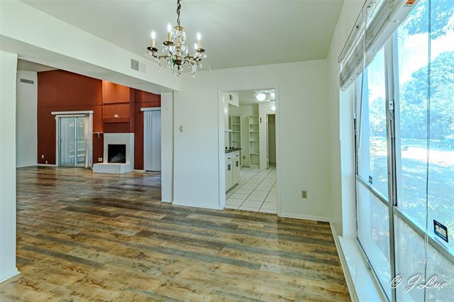 Foto del edificio - 7040 Briarmeadow Dr