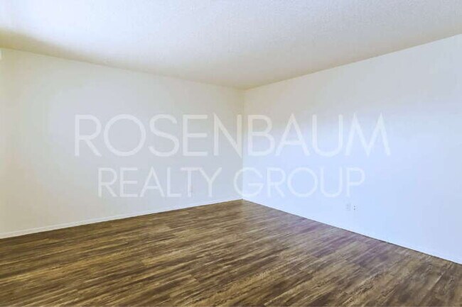 Foto del edificio - 2625 N Alvernon Way