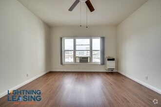 Building Photo - 1058 Normandie Ave