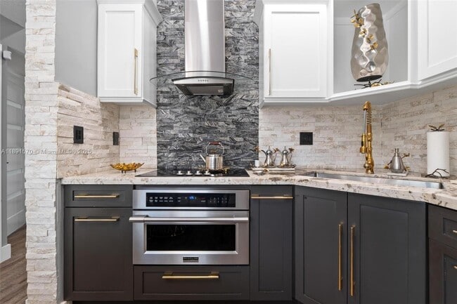 Building Photo - 13160 SW 64th Terrace