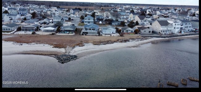 Foto del edificio - 1713 Binnacle Rd