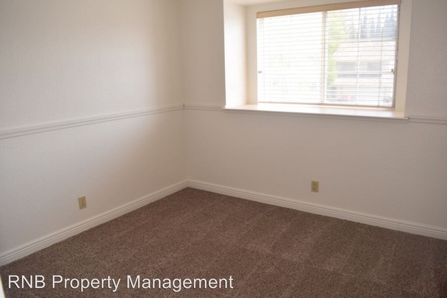 Building Photo - 8337 Discovery Bay Ct